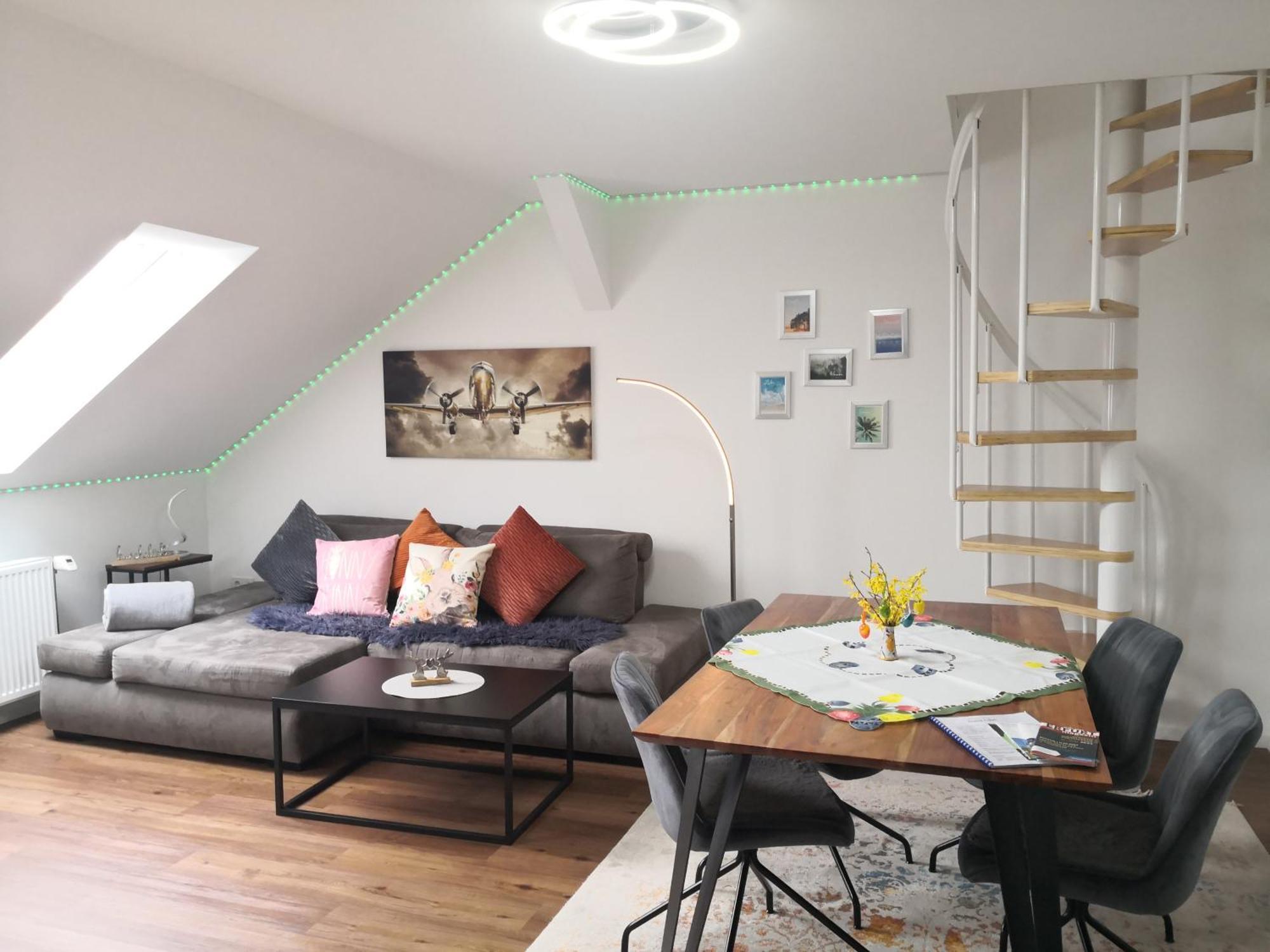 Auszeit2 Erfurt - Stilvolle Dachwohnung Mit Parkplatz - Zentrumsnah Экстерьер фото